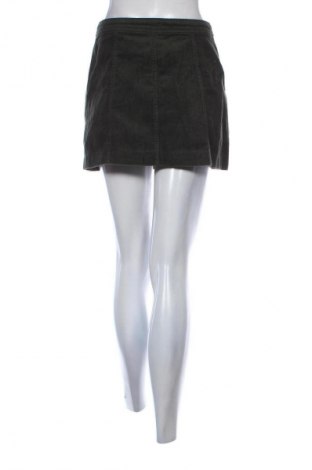 Пола Zara Trafaluc, Размер S, Цвят Зелен, Цена 3,57 €