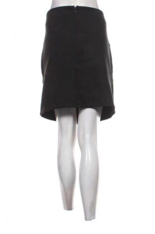 Пола Zero, Размер XL, Цвят Черен, Цена 2,04 €