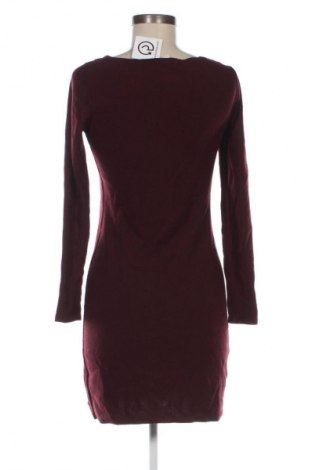 Sukienka Esprit, Rozmiar S, Kolor Czerwony, Cena 5,99 zł