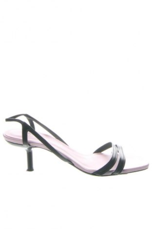 Σανδάλια Emporio Armani, Μέγεθος 36, Χρώμα Μαύρο, Τιμή 132,99 €