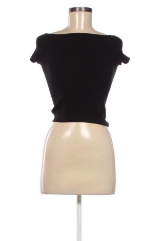 Γυναικεία μπλούζα Bershka, Μέγεθος M, Χρώμα Μαύρο, Τιμή 8,99 €