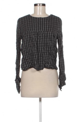 Dámská halenka Bershka, Velikost S, Barva Vícebarevné, Cena  69,00 Kč