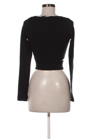 Дамска блуза Bershka, Размер XS, Цвят Черен, Цена 8,69 €