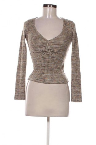 Дамска блуза Bershka, Размер M, Цвят Многоцветен, Цена 4,41 €