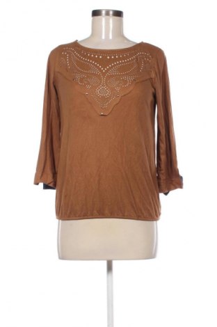 Дамска блуза Bershka, Размер M, Цвят Кафяв, Цена 10,22 €