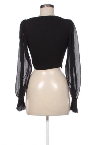 Dámská halenka Bershka, Velikost S, Barva Černá, Cena  239,00 Kč