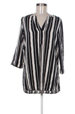 Dámská halenka C&A, Velikost M, Barva Vícebarevné, Cena  425,00 Kč