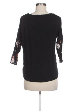 Bluză de femei Cartoon, Mărime S, Culoare Multicolor, Preț 7,99 Lei