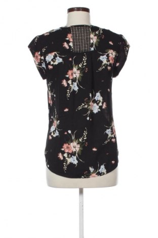 Дамска блуза Daniel Rainn, Размер S, Цвят Многоцветен, Цена 24,03 €