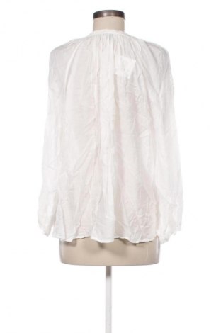 Дамска блуза Gina Tricot, Размер S, Цвят Бял, Цена 4,09 €