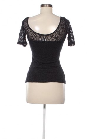 Γυναικεία μπλούζα Guess, Μέγεθος XS, Χρώμα Μαύρο, Τιμή 19,99 €