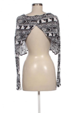 Дамска блуза H&M Divided, Размер S, Цвят Многоцветен, Цена 7,67 €