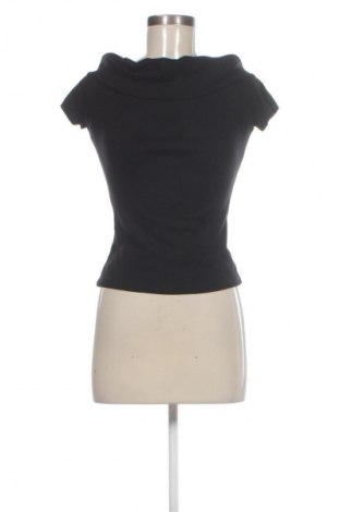 Dámská halenka In April 1986, Velikost S, Barva Černá, Cena  409,00 Kč