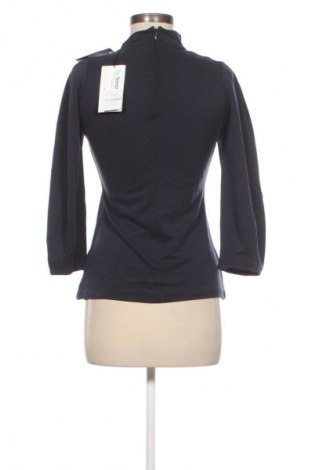 Дамска блуза In Wear, Размер S, Цвят Син, Цена 35,27 €