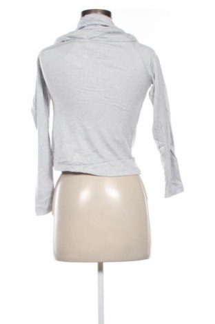 Дамска блуза Me & Me, Размер M, Цвят Сив, Цена 2,55 €