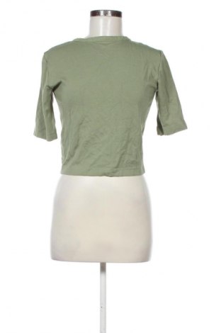 Damen T-Shirt Nike, Größe M, Farbe Grün, Preis 17,99 €