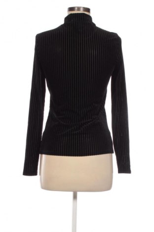 Дамска блуза Noisy May, Размер S, Цвят Черен, Цена 4,09 €