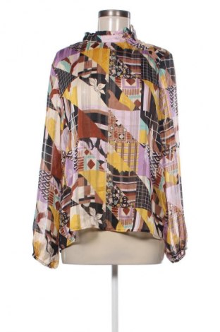 Дамска блуза Numph, Размер M, Цвят Многоцветен, Цена 18,40 €