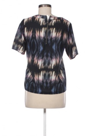 Γυναικεία μπλούζα ONLY, Μέγεθος S, Χρώμα Πολύχρωμο, Τιμή 10,17 €