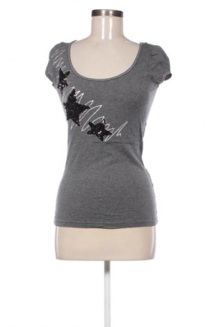 Дамска блуза Only Fashion, Размер XS, Цвят Сив, Цена 6,13 €