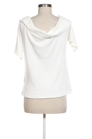 Γυναικεία μπλούζα Page One, Μέγεθος M, Χρώμα Εκρού, Τιμή 5,99 €