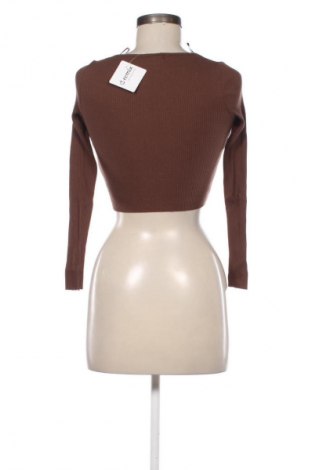 Дамска блуза Pull&Bear, Размер L, Цвят Кафяв, Цена 5,11 €