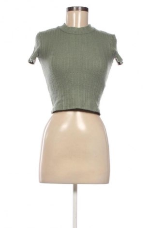Дамска блуза Pull&Bear, Размер S, Цвят Зелен, Цена 9,20 €
