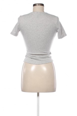 Дамска блуза Reserved, Размер XS, Цвят Сив, Цена 11,78 €