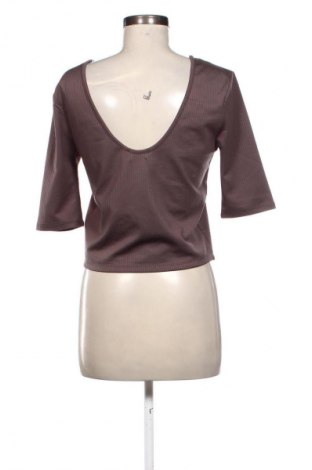 Γυναικεία μπλούζα Reserved, Μέγεθος L, Χρώμα Καφέ, Τιμή 5,65 €