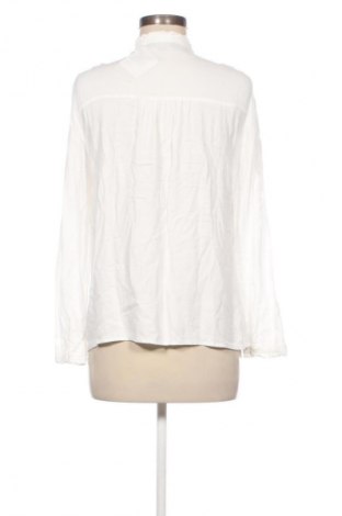 Dámská halenka S.Oliver, Velikost M, Barva Bílá, Cena  139,00 Kč