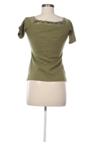 Bluză de femei Set, Mărime M, Culoare Verde, Preț 218,99 Lei