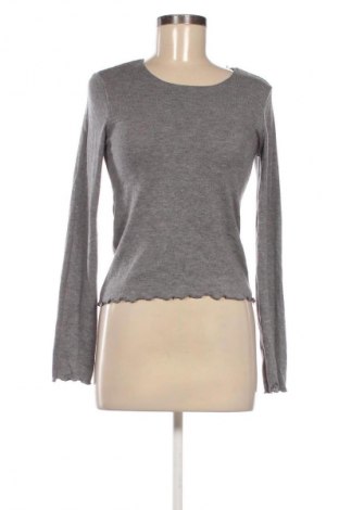 Dámská halenka Sinsay, Velikost M, Barva Šedá, Cena  229,00 Kč