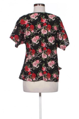 Дамска блуза Unbranded, Размер M, Цвят Многоцветен, Цена 10,22 €