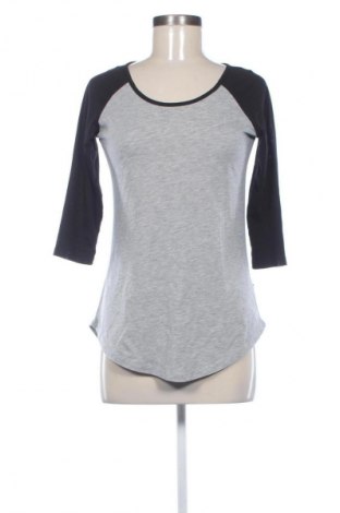 Дамска блуза Unbranded, Размер M, Цвят Многоцветен, Цена 8,18 €