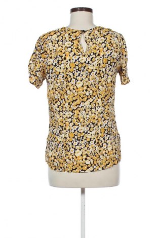 Дамска блуза Unbranded, Размер L, Цвят Многоцветен, Цена 6,64 €