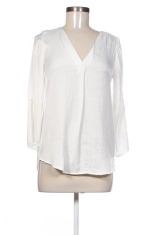 Дамска блуза Unbranded, Размер M, Цвят Бял, Цена 2,55 €