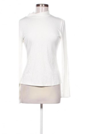 Дамска блуза Unbranded, Размер M, Цвят Бял, Цена 9,33 €