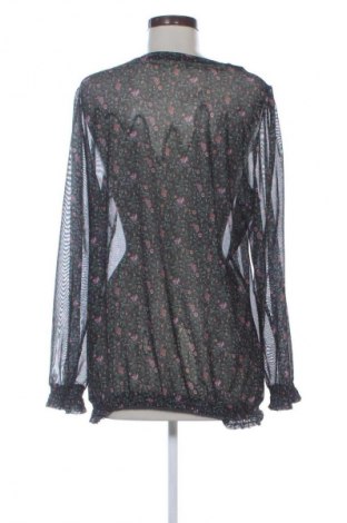 Дамска блуза Unbranded, Размер XL, Цвят Многоцветен, Цена 5,11 €