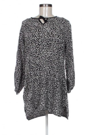 Дамска блуза Unbranded, Размер 3XL, Цвят Многоцветен, Цена 5,11 €