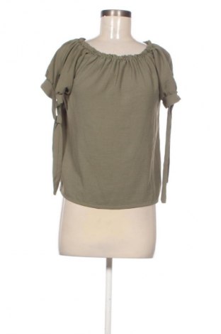 Дамска блуза Unbranded, Размер M, Цвят Зелен, Цена 4,60 €