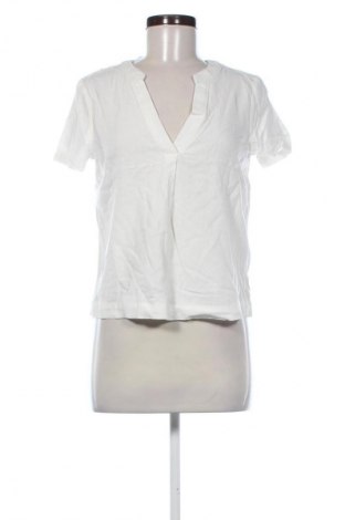 Damen Shirt Vero Moda, Größe XS, Farbe Weiß, Preis 22,99 €