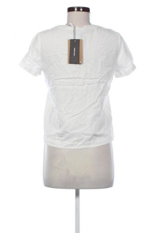 Damen Shirt Vero Moda, Größe XS, Farbe Weiß, Preis 21,99 €