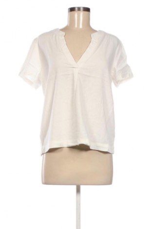 Damen Shirt Vero Moda, Größe M, Farbe Weiß, Preis 23,99 €