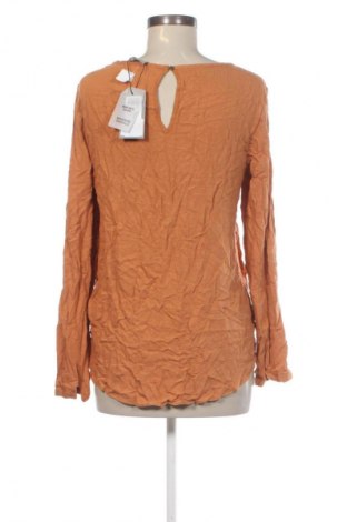Дамска блуза Vero Moda, Размер M, Цвят Оранжев, Цена 7,66 €