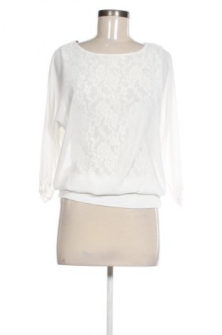 Dámská halenka Vero Moda, Velikost S, Barva Krémová, Cena  119,00 Kč