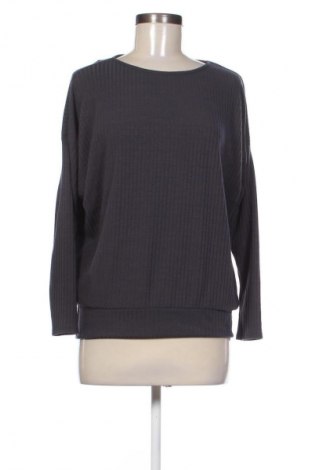 Γυναικεία μπλούζα Wallis, Μέγεθος M, Χρώμα Γκρί, Τιμή 10,99 €