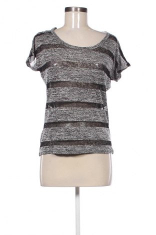 Дамска блуза Zebra, Размер S, Цвят Многоцветен, Цена 10,22 €