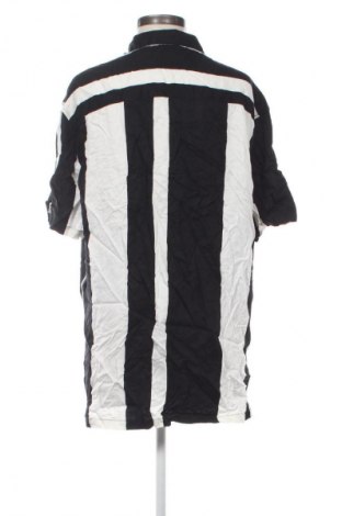 Дамска риза Bershka, Размер L, Цвят Многоцветен, Цена 5,62 €