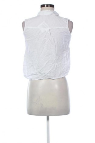 Дамска риза Clockhouse, Размер S, Цвят Бял, Цена 13,00 €