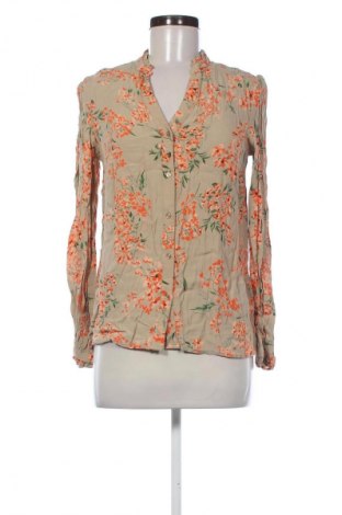 Dámská košile  Pieces, Velikost S, Barva Vícebarevné, Cena  89,00 Kč